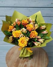 Букет цветов из:  Альстромерии и Розы в Орехово-Зуево