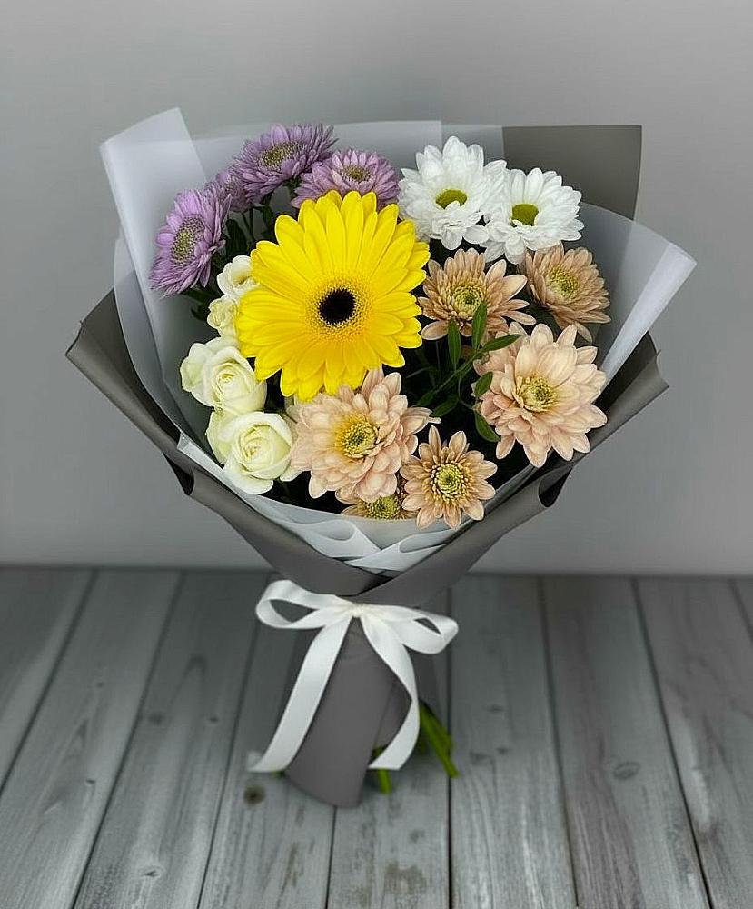 Букет цветов из: Розы, Герберы и Хризантемы в Орехово-Зуево