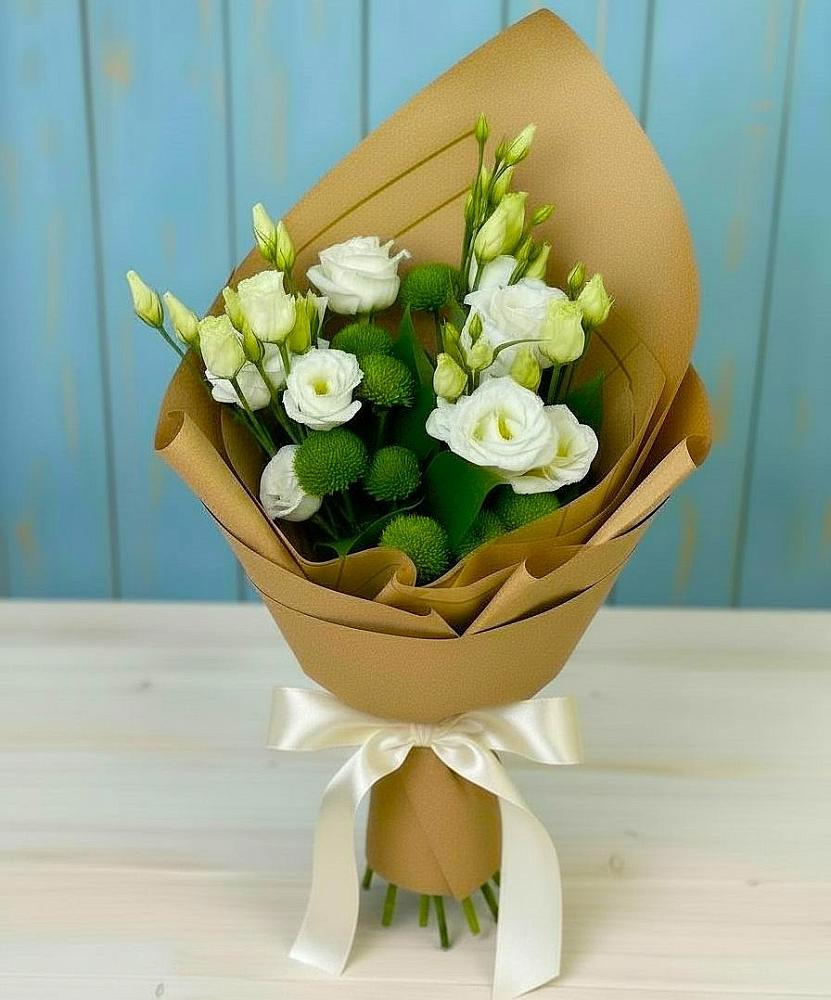 Букет цветов из: Хризантемы и Лизиантусы в Орехово-Зуево