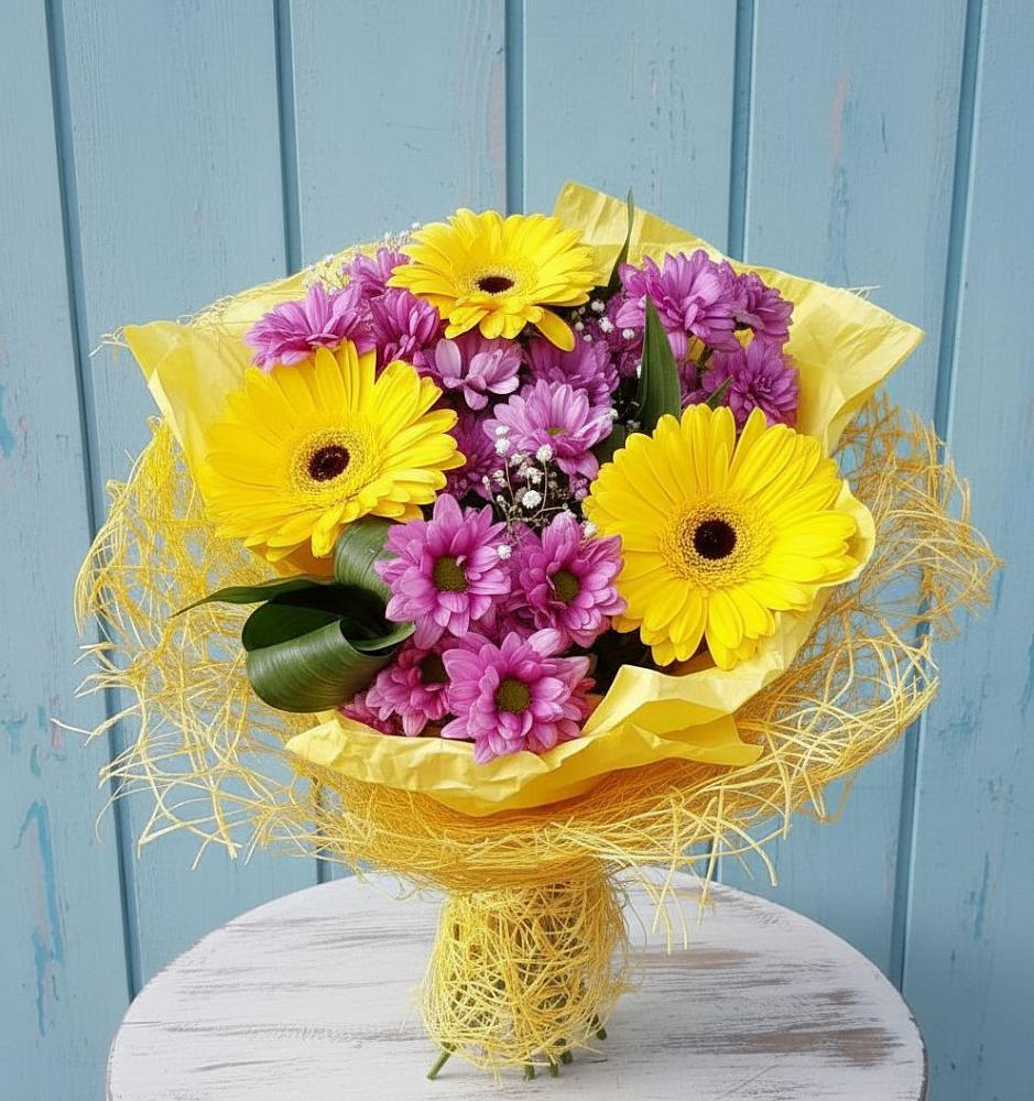 Букет цветов из: Хризантемы и Герберы в Орехово-Зуево